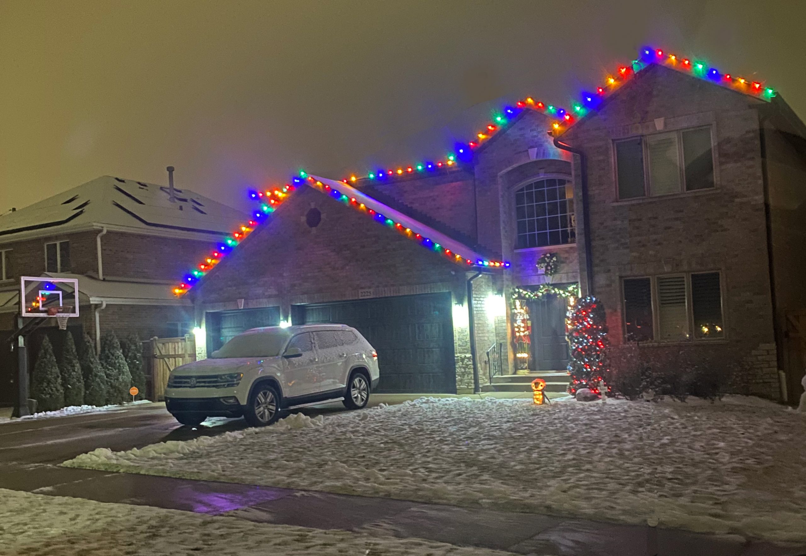 HOLIDAY LIGHTING